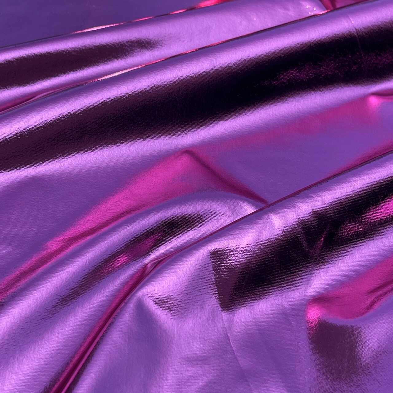 FabricLA | Metallic Lame Foil Spandex Knit Fabric | 4-Way Stretch | 60" Inch Wide by The Yard - Dancewear, Costumes & Decoration